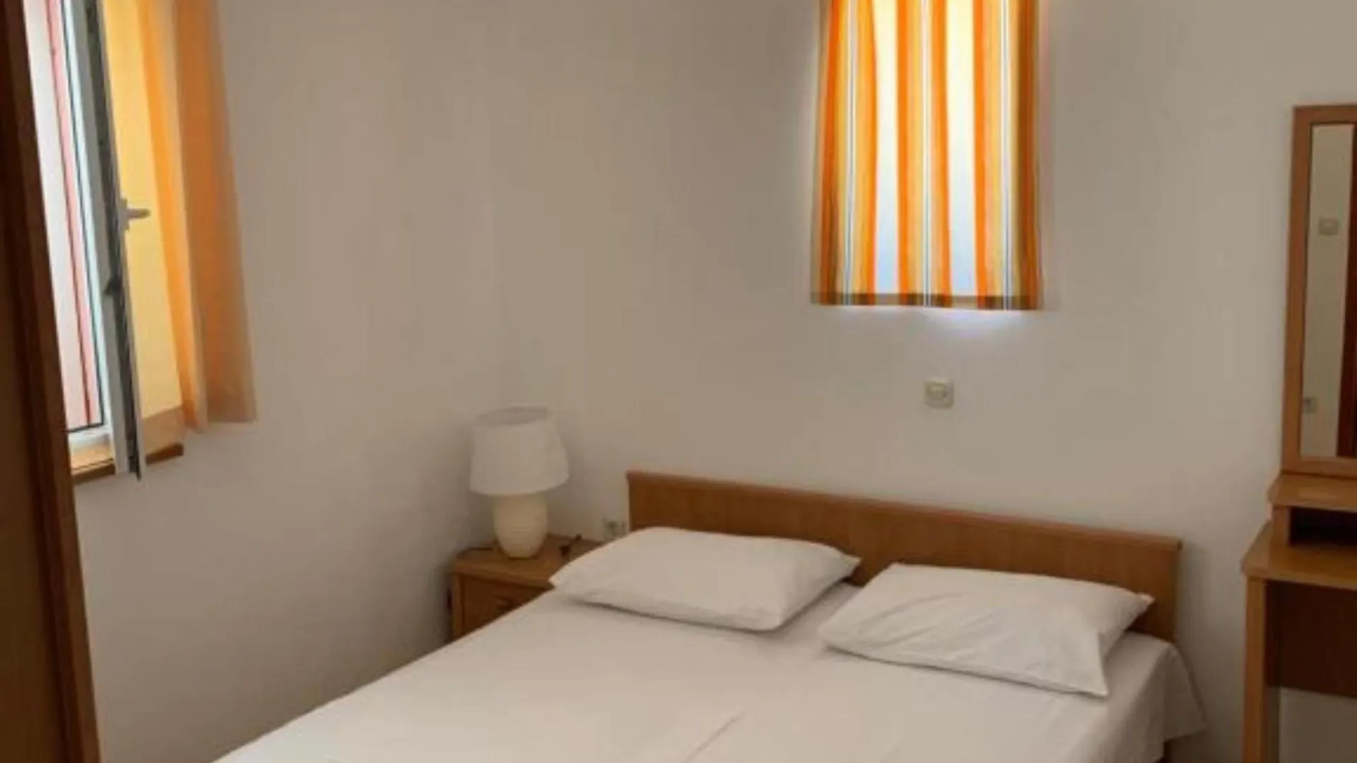 Guest house Apartments Ata Razanac Croatia