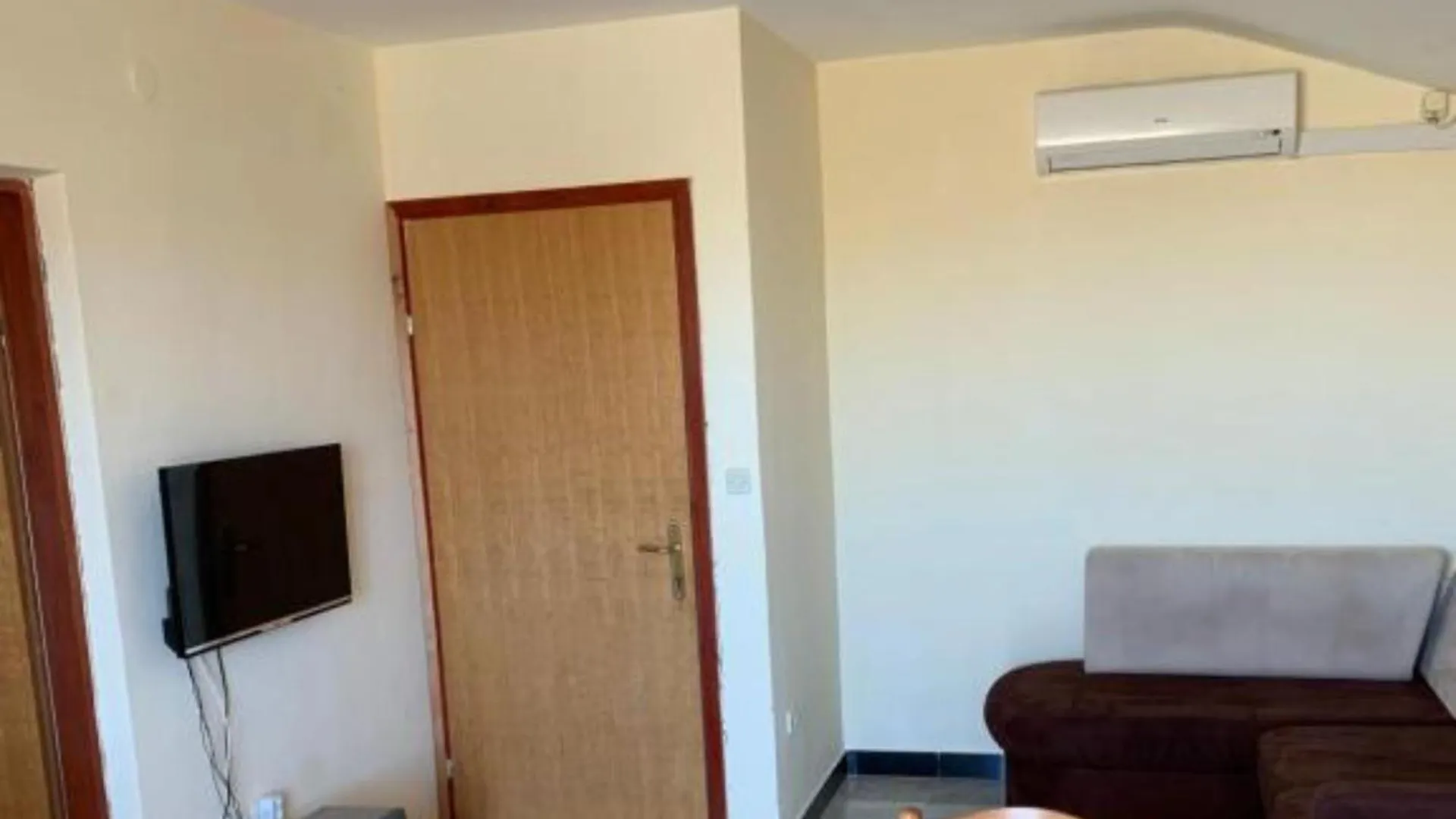 Apartments Ata Razanac Croatia